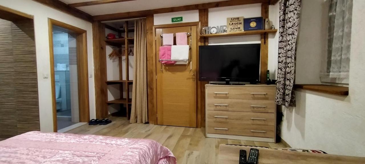 Apartments Alifakovac SJJ Eksteriør bilde